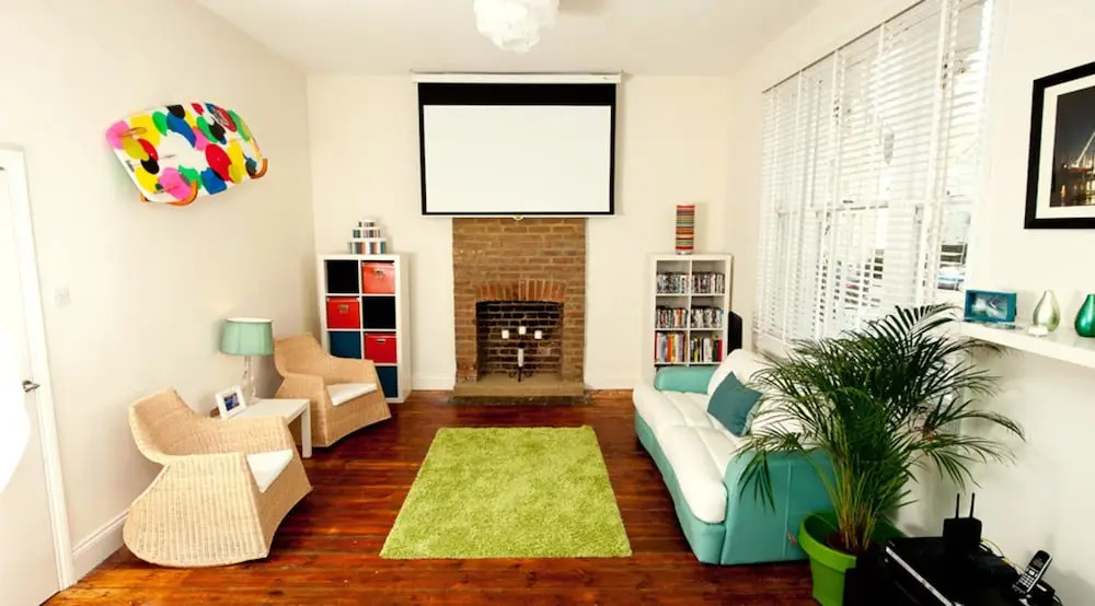 8 Bedroom Beach House, in Bournemouth and hot tub