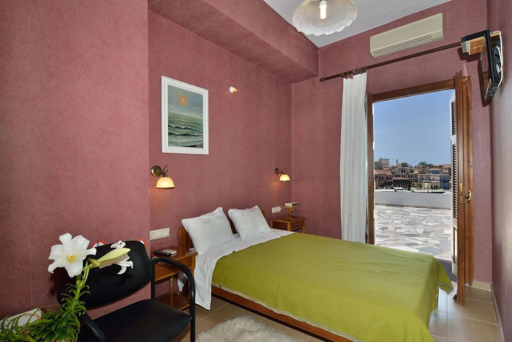 Amphitrite Hotel