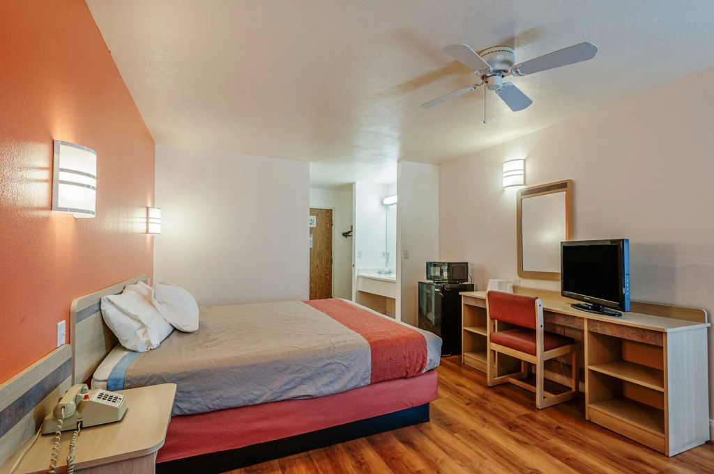 Motel 6-Beaver, UT