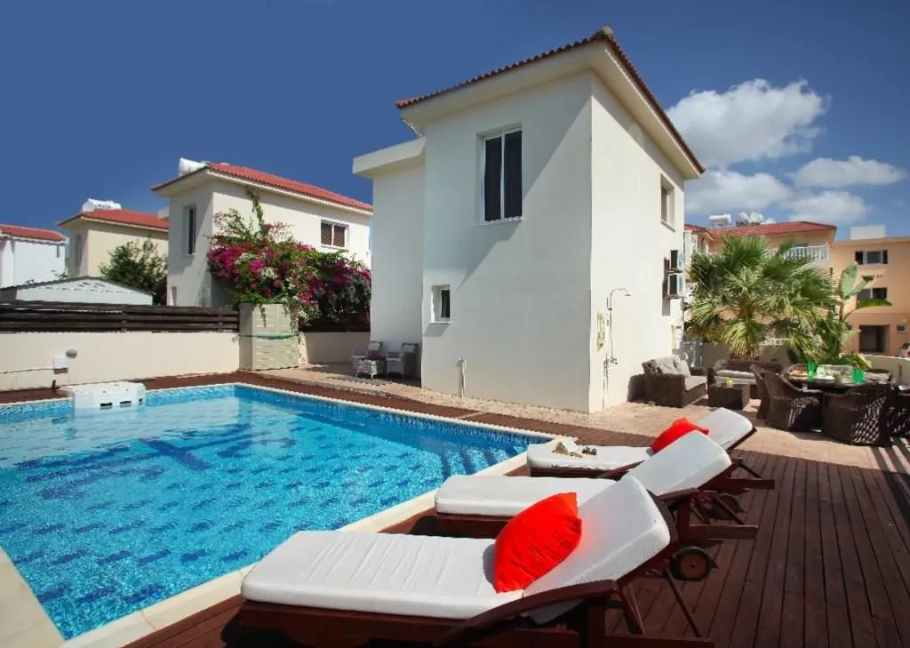 2 Br Villa Loreana - Chg 8920
