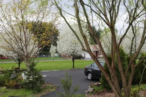 Hartzell House Bed and Breakfast