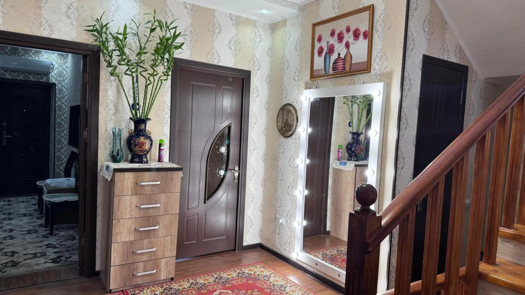 Duplex House in center, old city, Tashkent city, drujba narodov