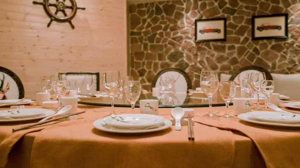 Yinzuo Wendu Hotel (Weihai Wendeng Kunyu Road Baida Plaza)