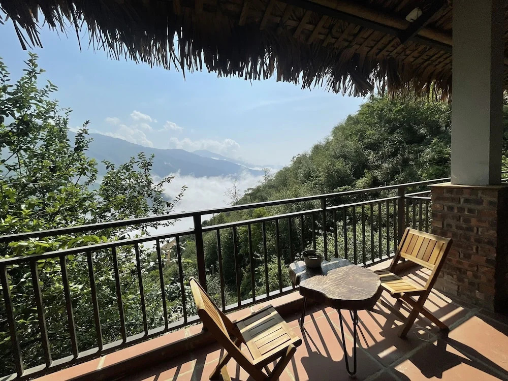 Ta Xua Ecolodge