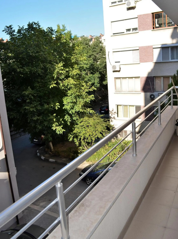 Central Apartment 4