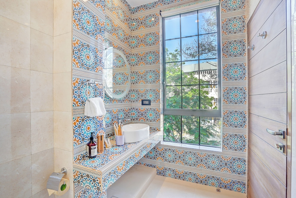 ELIVAAS Villa 39 Serene 6BHK with Pool
