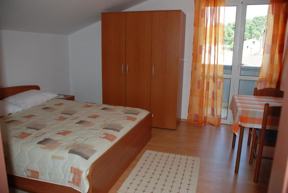 Apartments Sea view