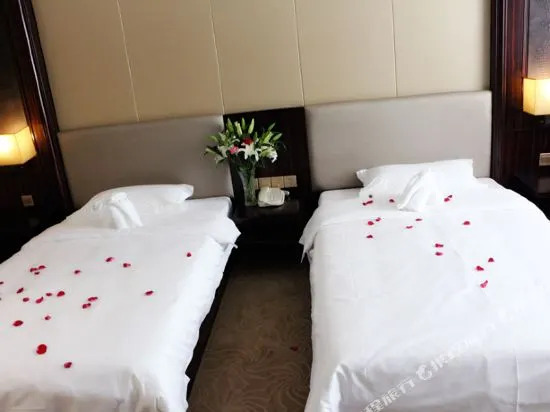 Jining Guanya Zhixing Hotel