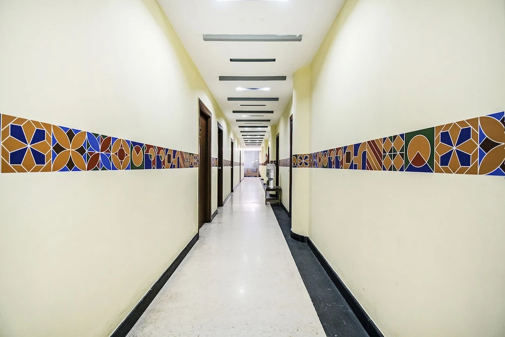 FabHotel Oriental Suites MG Road
