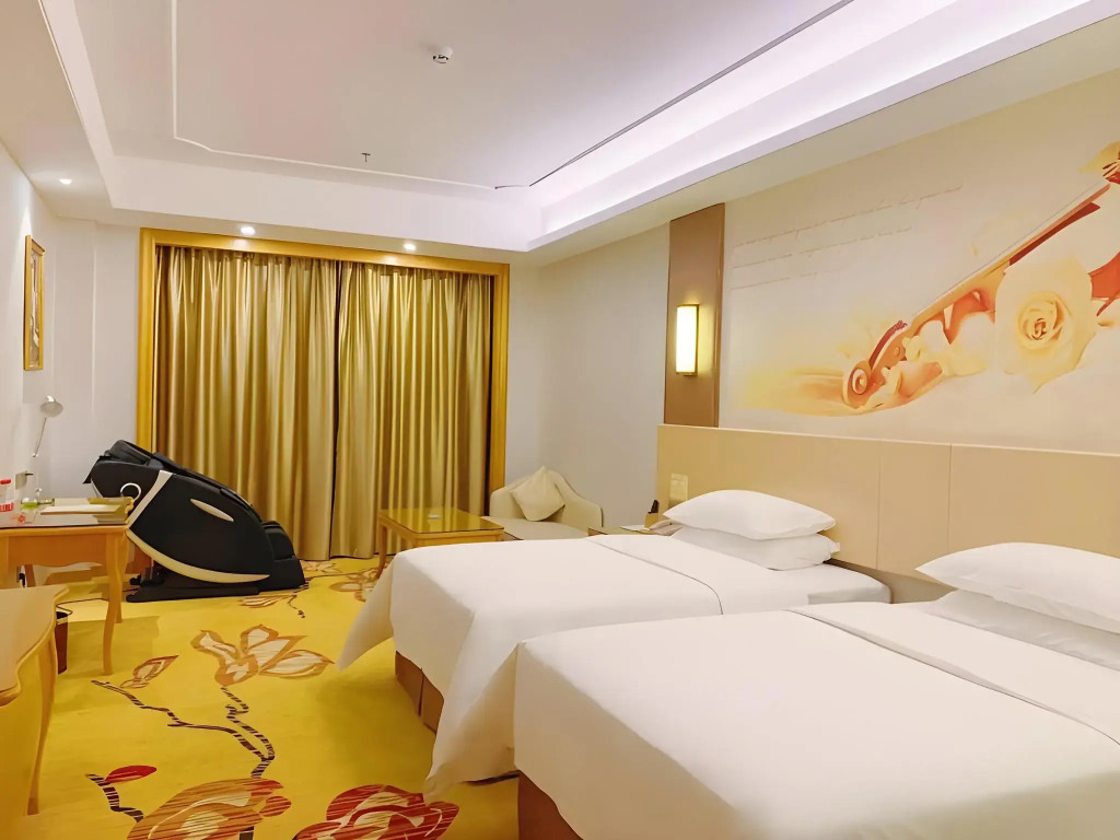 Vienna International Hotel (Huizhou High Speed Railway North Station Xing'an City)