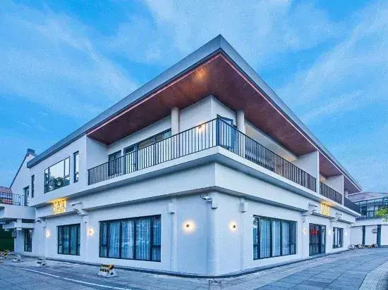Anchee Hotel
