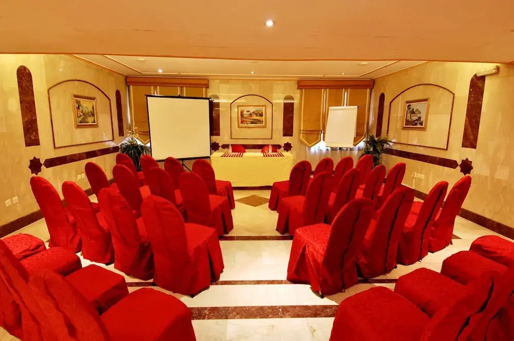 Al Saha Hotel by Sedra International