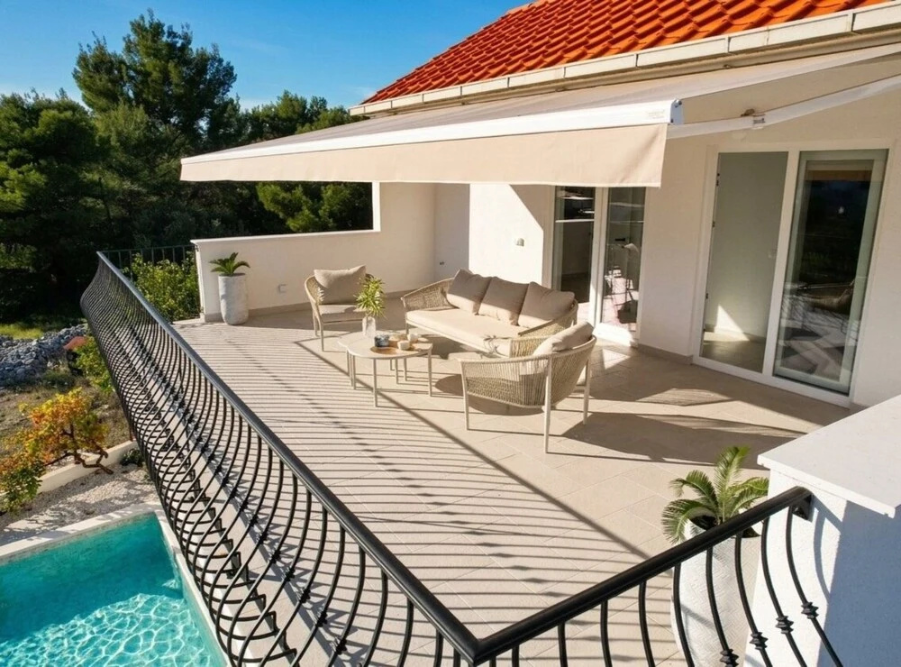 Mediterranean Dream Villa With Pool
