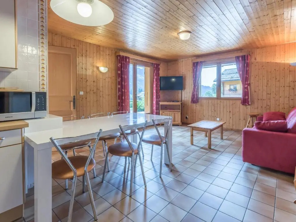Appartement La Clusaz, 3 pièces, 6 personnes - FR-1-437-29