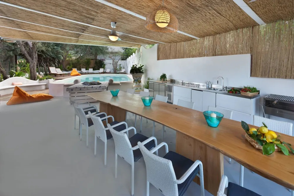 Amore Rentals - Villa Ariadne