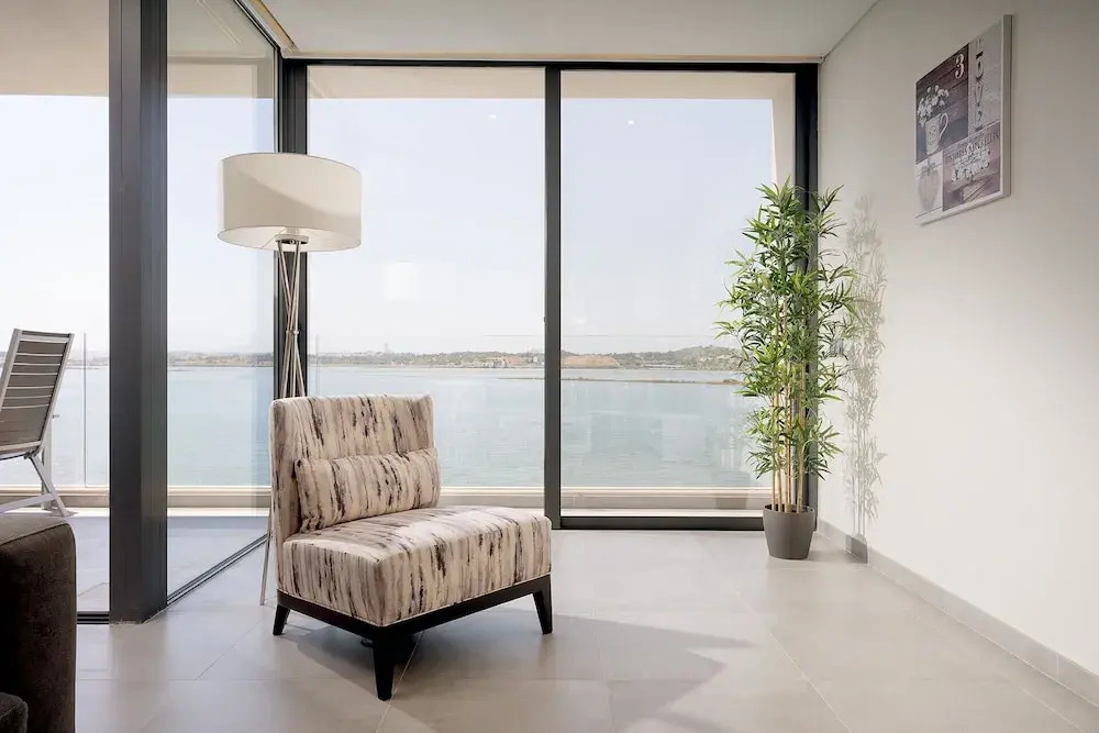 Portimão Ocean Breeze by Homing