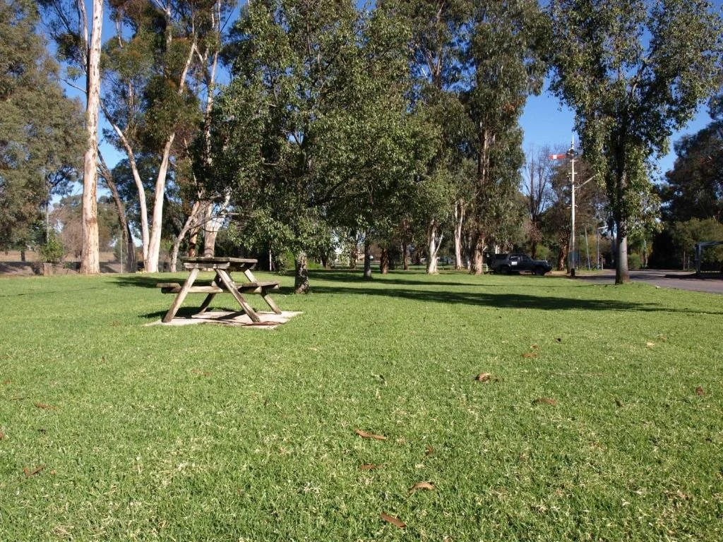 Cowra Holiday Park