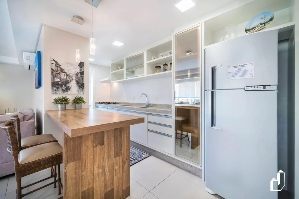 Apartamento amplo e com todos os ambientes climatizados