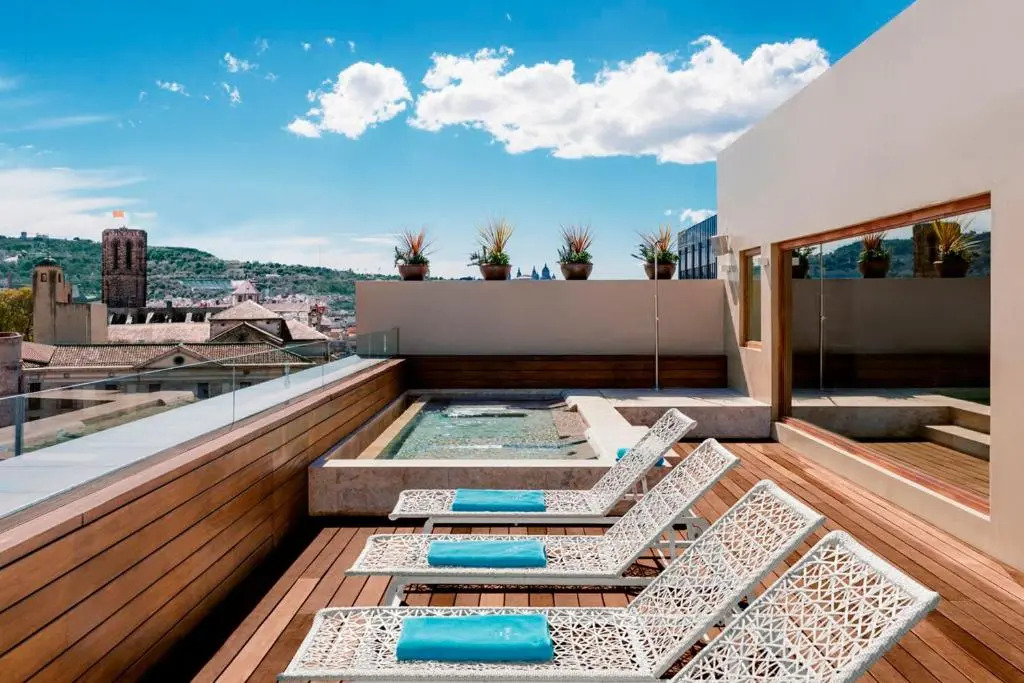Lamaro Hotel Barcelona - Preferred Hotels & Resorts - Lifestyle Collection