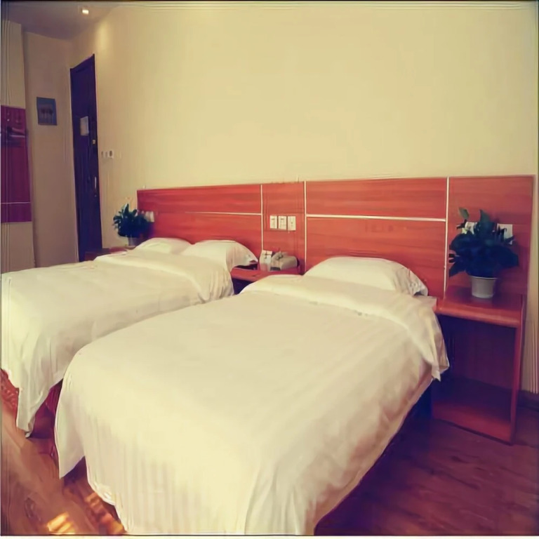 Super 8 Hotel