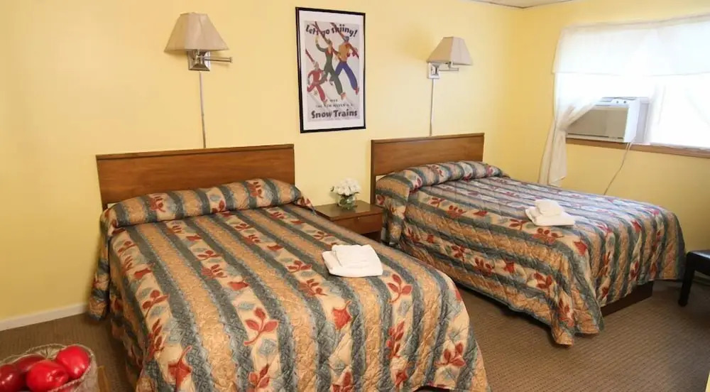 Moore's Motel
