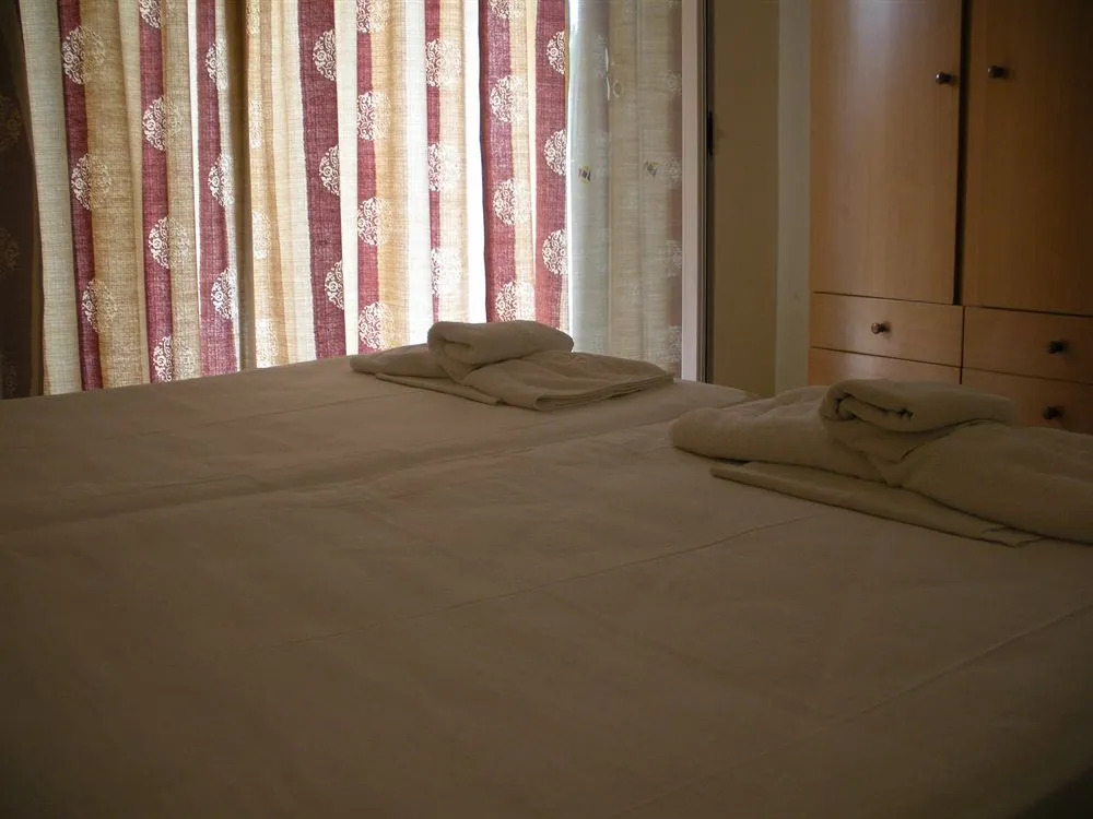 Matthias Hotel Apartments