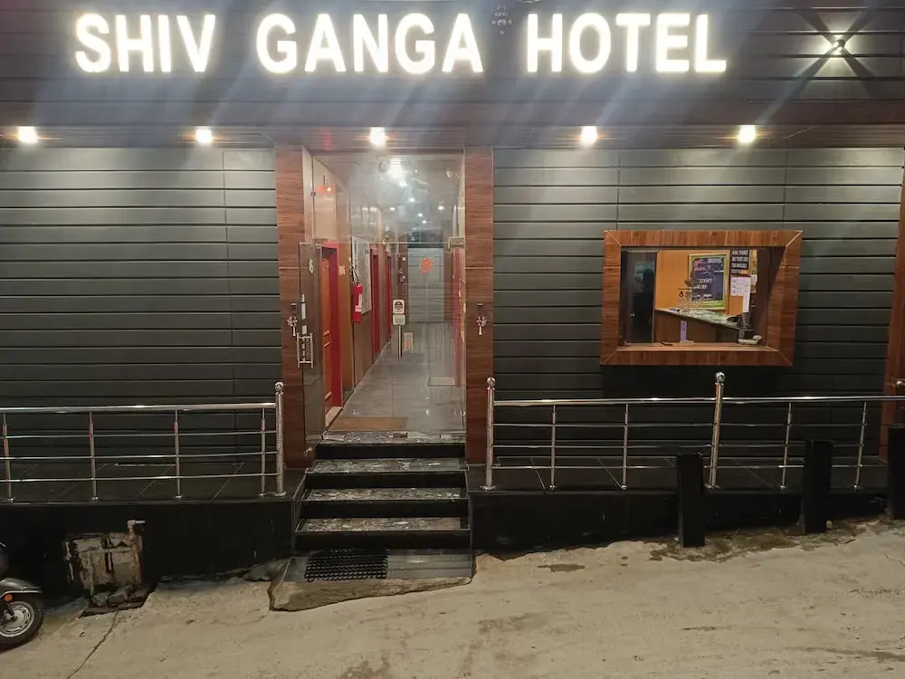 Hotel Shiv Ganga