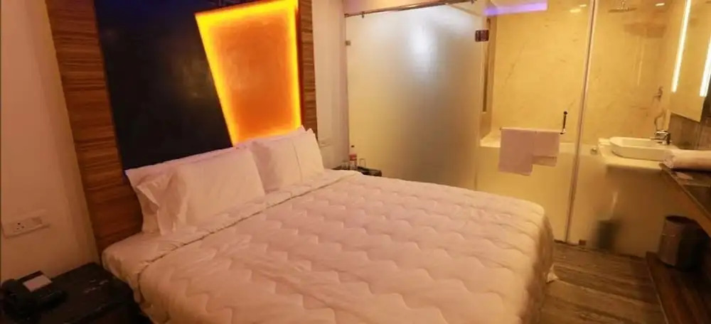 Hotel M Grand