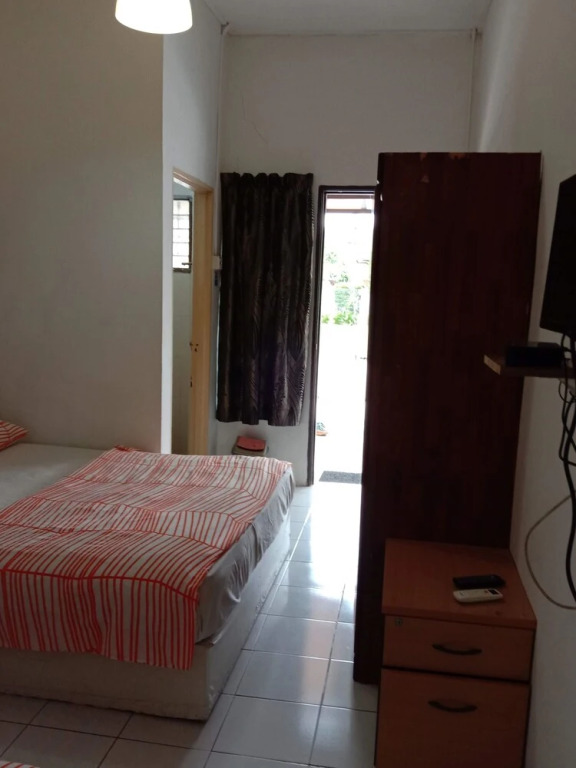 Oyo 90046 Bangi Guest House