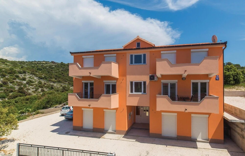 Nice Home in Sevid With Wifi and 2 Bedrooms