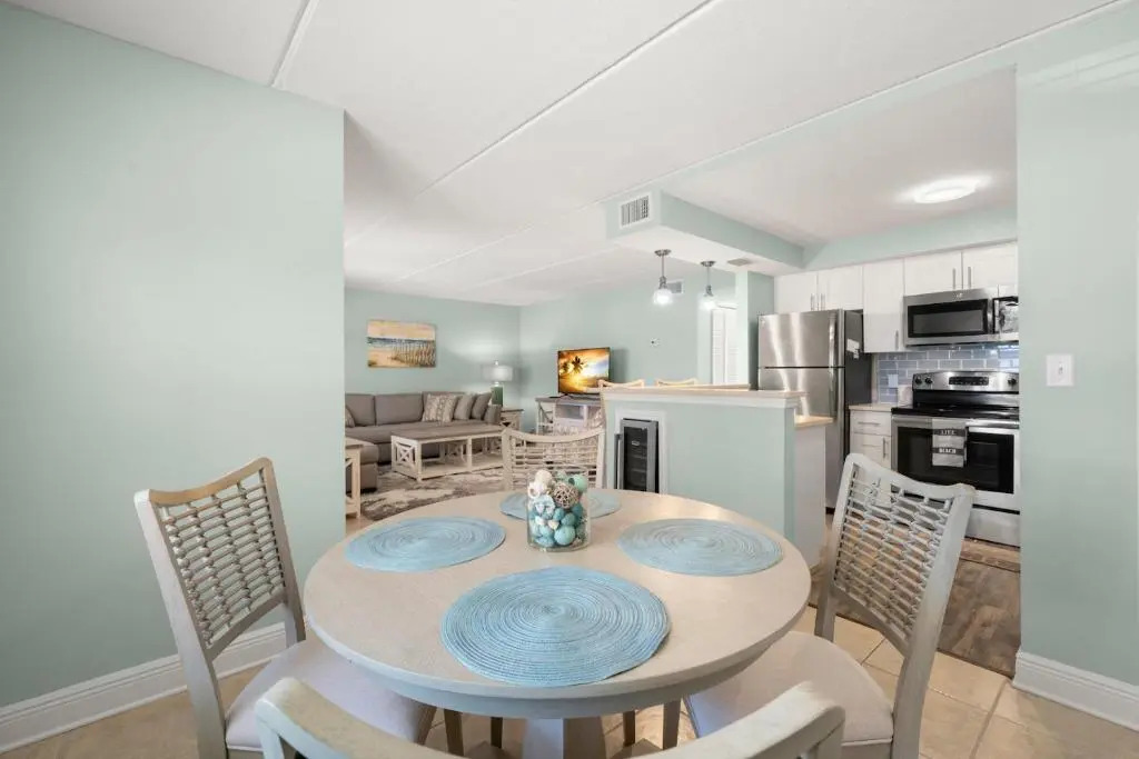 EL Mar Condo 103