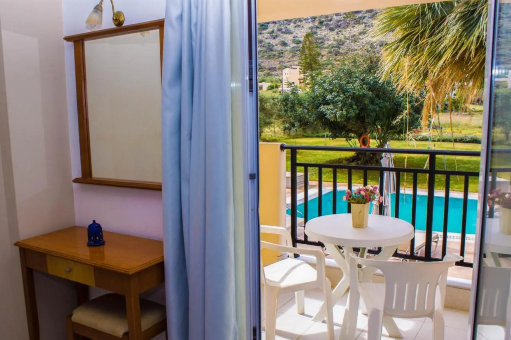 Sunshine Hotel Malia