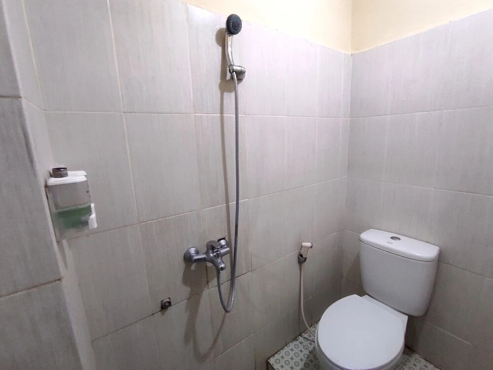 OYO 93411 Syariah Hotel Tomborang