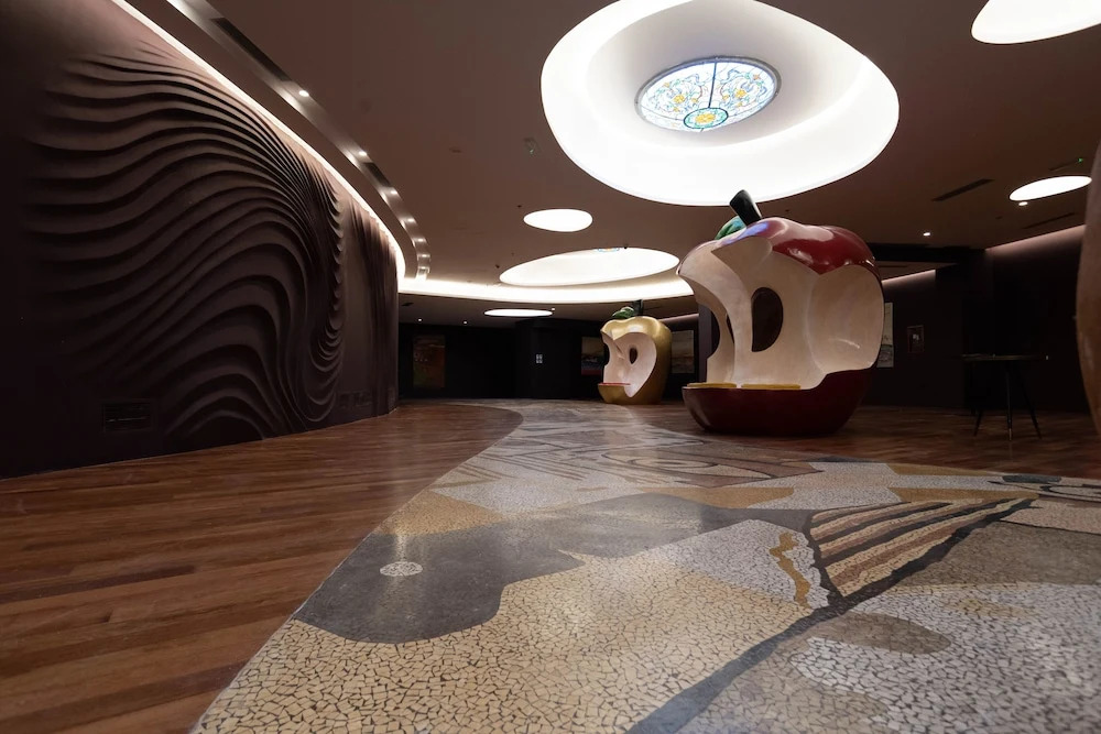 Arka Art Hotel