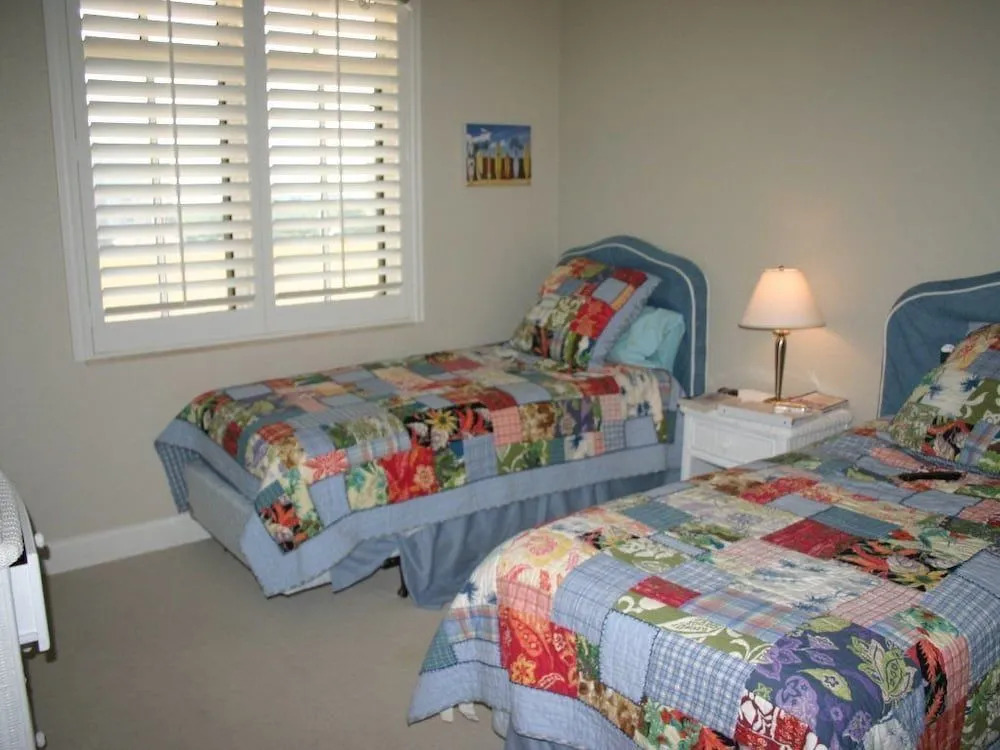 M-Andros 603 - Minorca Beach Way Condo by RedAwning