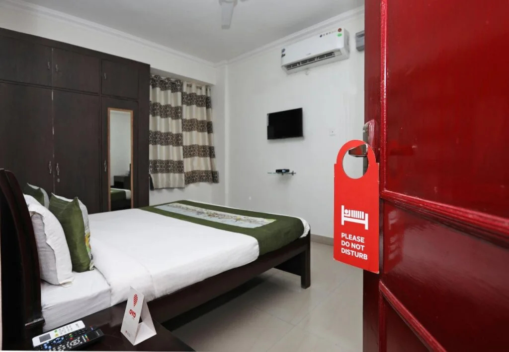 Hotel Urban Comfort By OYO Rooms