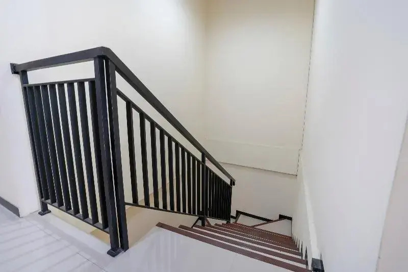 Oyo 3800 Kalidami Residence Syariah
