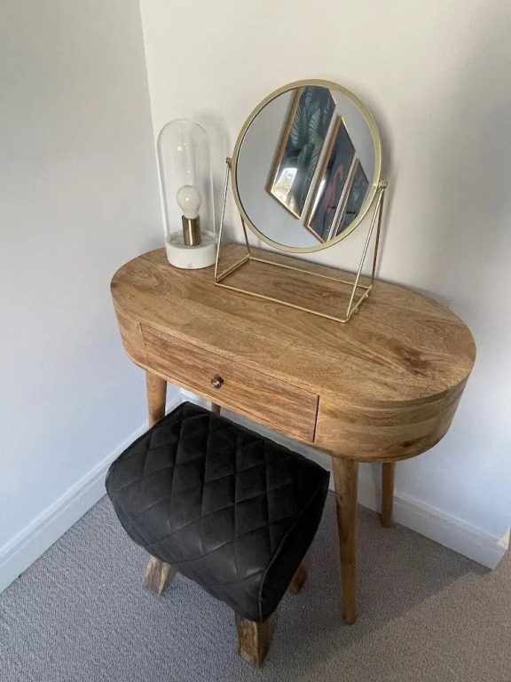 Harbourside Hideaway - Superb Flat With Terrace