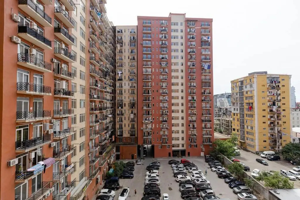 1BR Apt in the center of Batumi