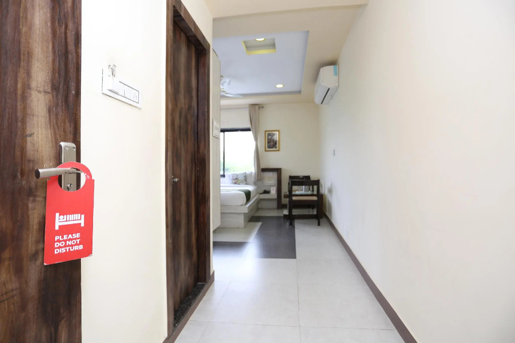 Collection O 9204 Hotel Anant Palace