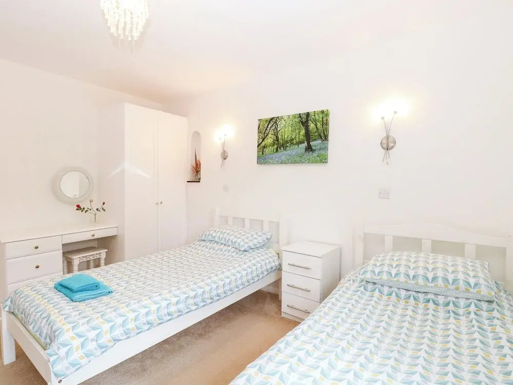Lowbrook Cottage