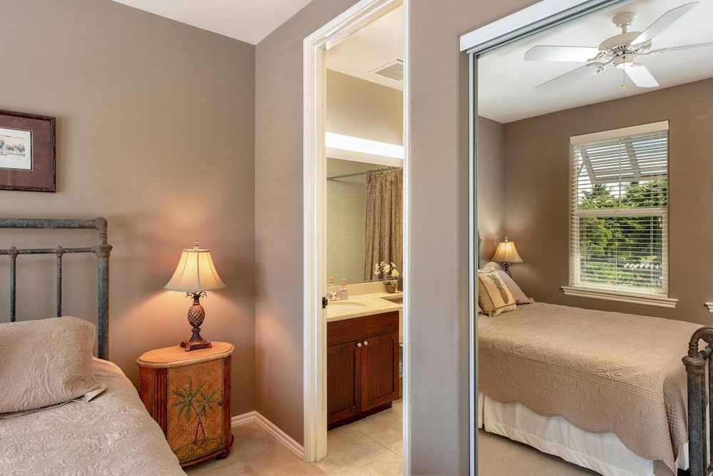 Fairway Villas Waikoloa F6
