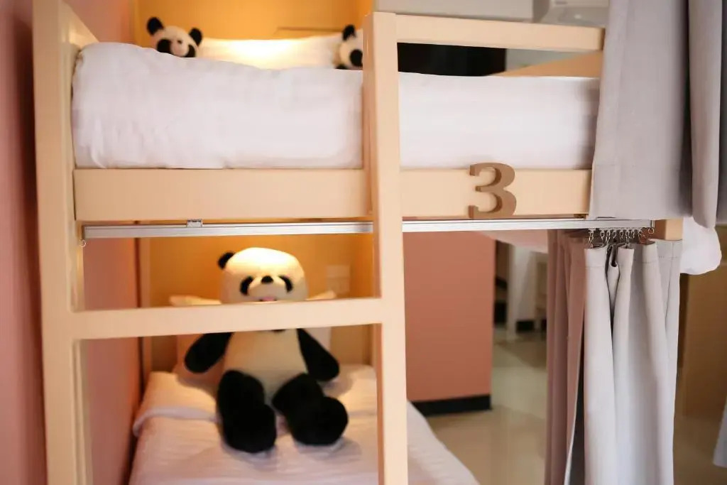 Lucky panda Hotel