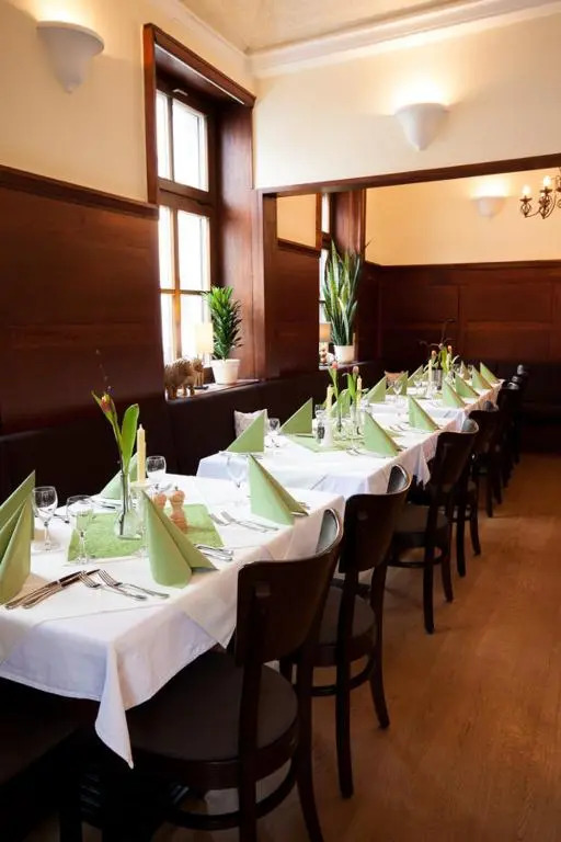 Linde Restaurant & Hotel