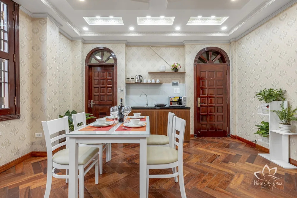 West Lake Lotus Serviced Apartment