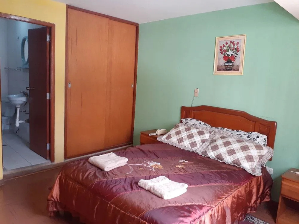 Krusty Hostel B&B