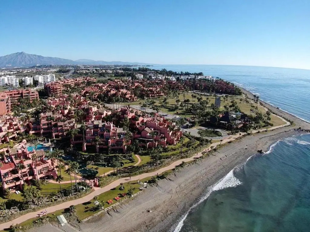 Marina Luxury Apartment