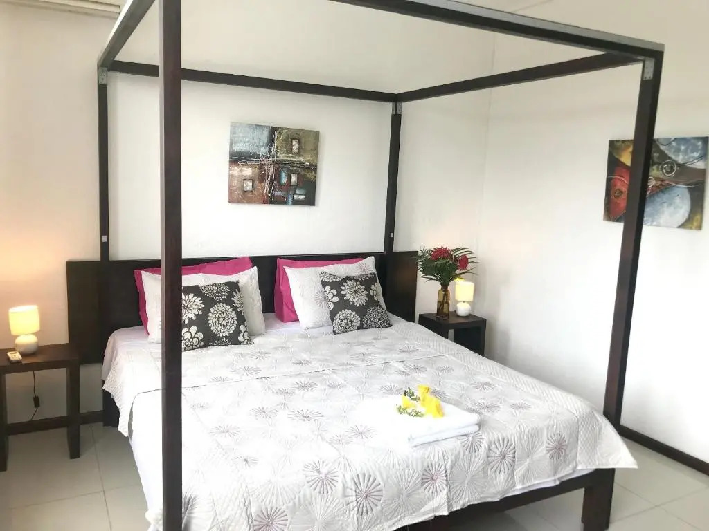 Apartment With one Bedroom in Pereybere, With Shared Pool, Enclosed Garden and Wifi - Near the Beach