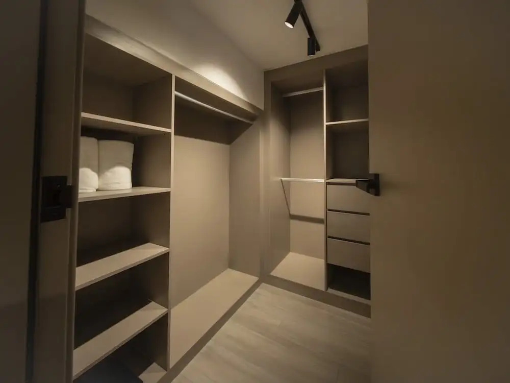 Luxury 2br Apt Pool Access