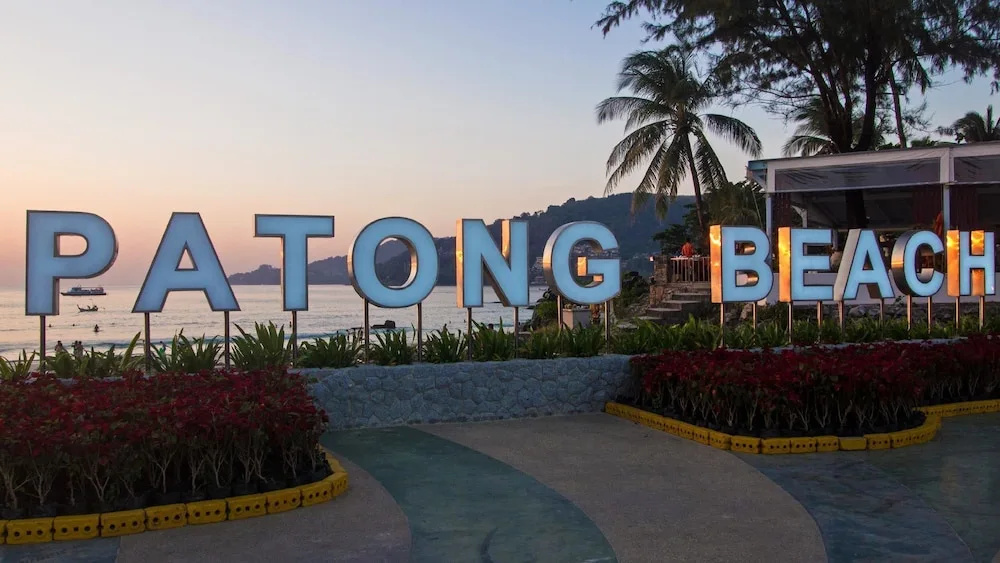 Patong Tower 1.1 Patong Beach by PHR